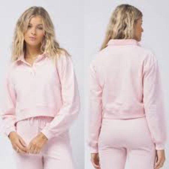 NWT L Space Cropped Top Livin Is Easy Pullover Pink Long Sleeve XS Oversized - Picture 1 of 7